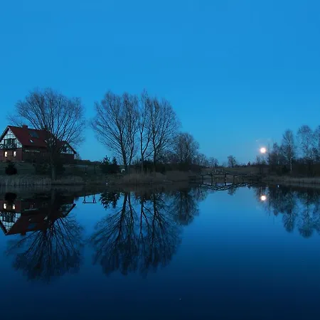 ファームステイ Dom Nad Stawem Ostrowice